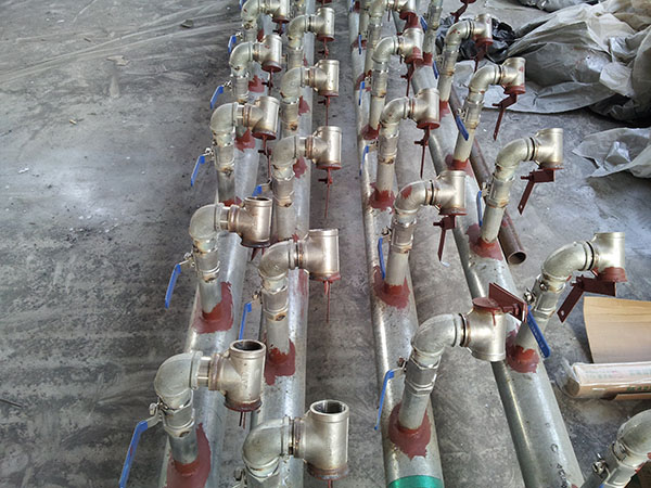 �M�Q�u���^